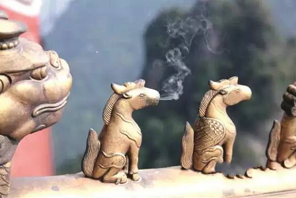 武当山传说：海马吐雾